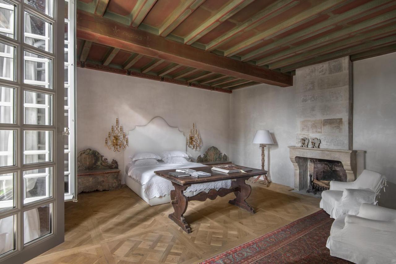 מאוסן לס אלפילס Les Maisons De L'Hotel Particulier מראה חיצוני תמונה